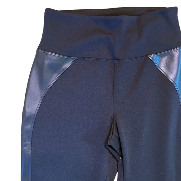 Assets by SPANX NEW Moto Shaping Leggings Size Medium in Black - Picture 5 of 16